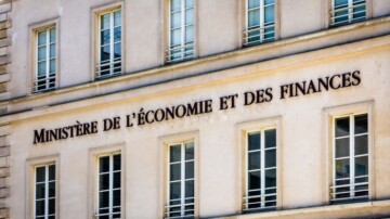 Carburants: Bercy ferme la porte au blocage des prix et brandit le spectre des pénuries