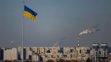 Cyberattaque massive : des hackers liés à la Russie infiltrent les messageries de procureurs ukrainiens