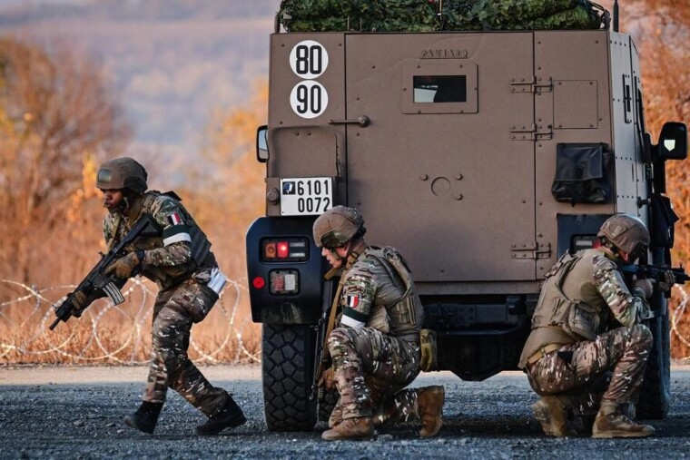 Défense : la France prévoit 36 milliards d’euros supplémentaires d’ici 2030