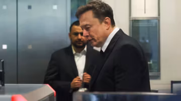 Elon Musk confronté à un interrogatoire tendu dans son procès contre OpenAI