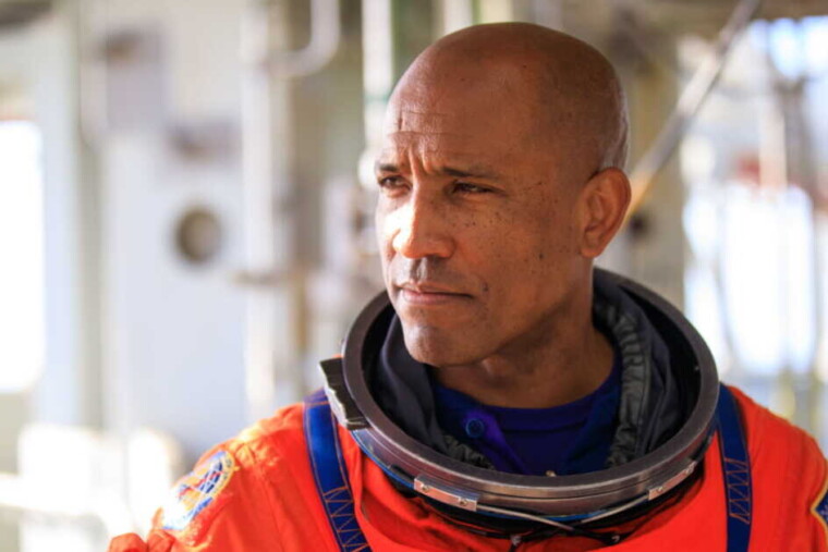 En orbite lunaire, Victor Glover devient une source d’inspiration pour toute une génération