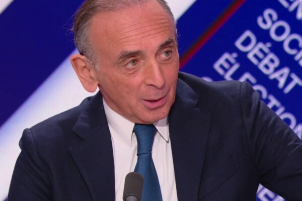 Éric Zemmour refuse de condamner des propos visant le maire de Saint-Denis