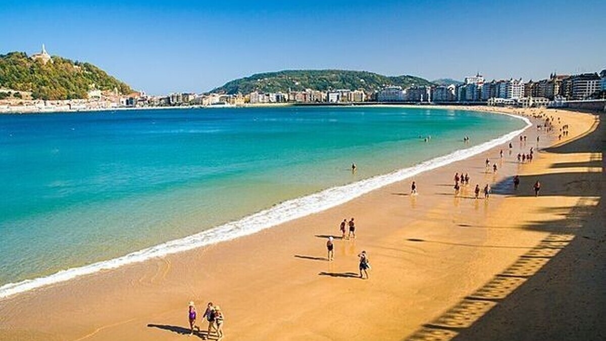 Érosion du littoral en Espagne : des plages menacées et un modèle touristique sous pression Érosion du littoral en Espagne : des plages menacées et un modèle touristique sous pression