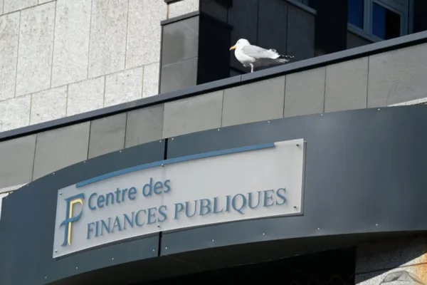 Fiscalité et captivité: la DGFiP reconnaît une réponse « inacceptable » à Benjamin Brière