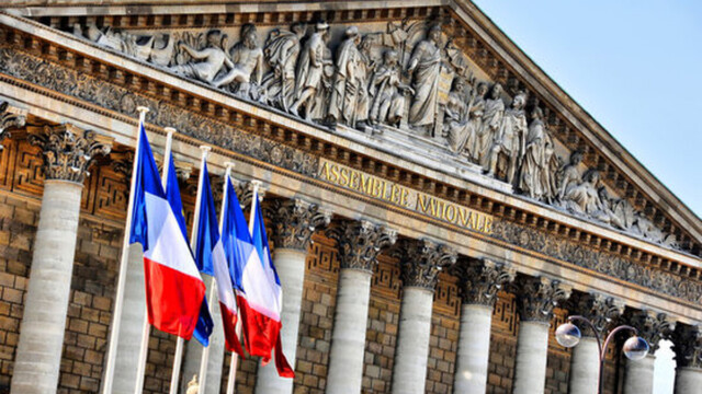 Fraudes sociales et fiscales: l’Assemblée vote un tour de vis et promet 1,5 milliard d’euros Fraudes sociales et fiscales: l'Assemblée vote un tour de vis et promet 1,5 milliard d'euros