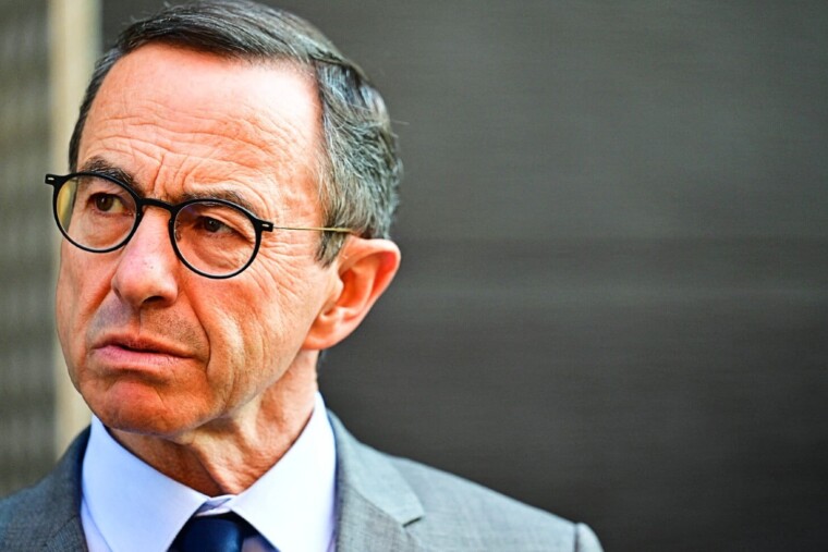 Présidentielle 2027 : Bruno Retailleau officiellement investi candidat par les adhérents LR