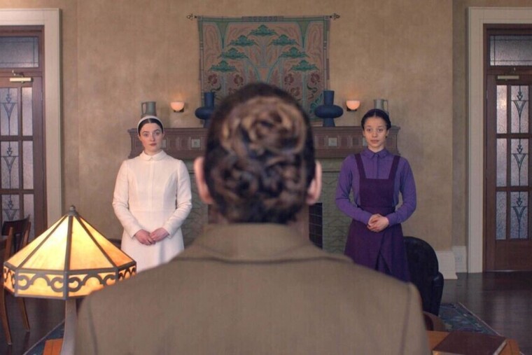 “The Testaments” : la suite de La Servante écarlate prolonge une dystopie toujours aussi troublante