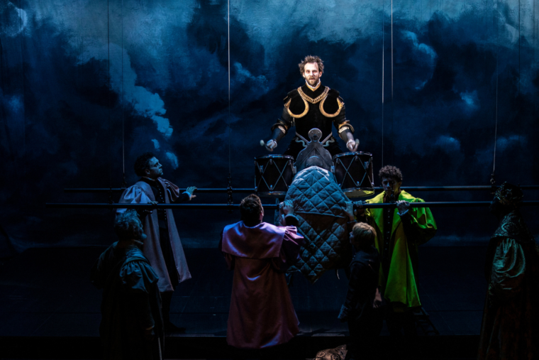 À la Comédie-Française, “Le Cid” offre une soirée de théâtre virtuose