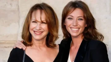 Mort de Nathalie Baye : Laura Smet perd son grand pilier
