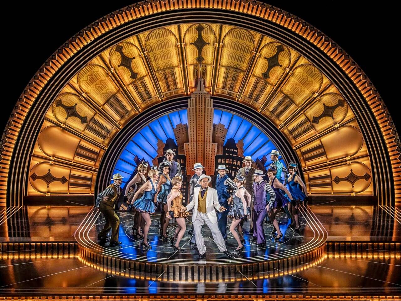 “Top Hat” at the Châtelet: a musical comedy driven by dance and tap dancing