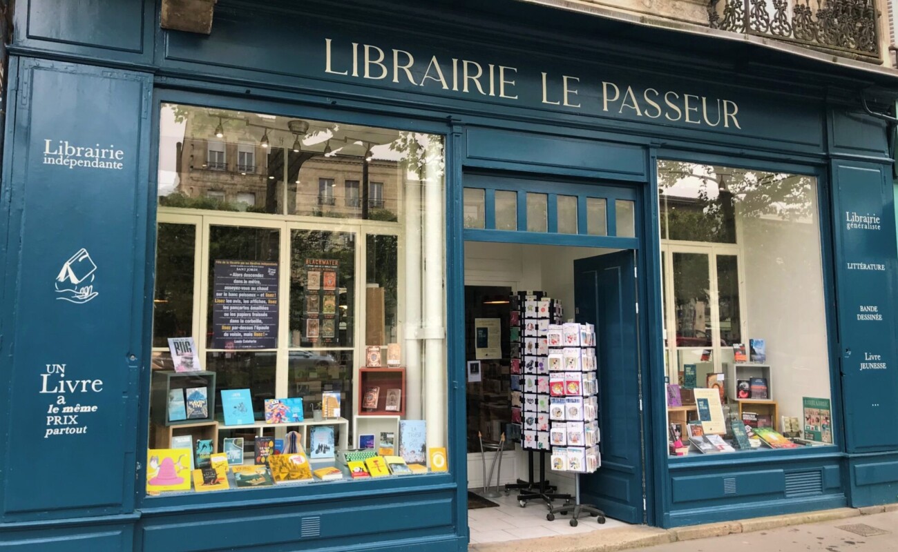 Fête de la librairie indépendante : une rose et un livre offerts, mais un secteur sous pression