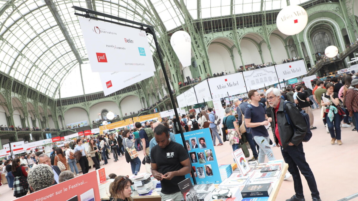 Festival du livre de Paris : 121 000 visiteurs — Festival du livre de Paris : 121 000 visiteurs, un record depuis 2022 malgré la crise Grasset