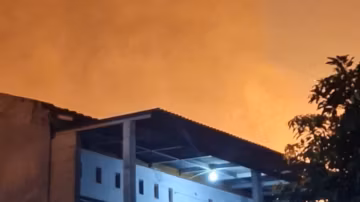 Indonésie : un incendie dans une station de GPL près d’une zone résidentielle fait plusieurs blessés