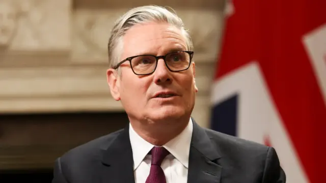 Keir Starmer évite une enquête malgré une polémique persistante autour de l’affaire Mandelson — photo
