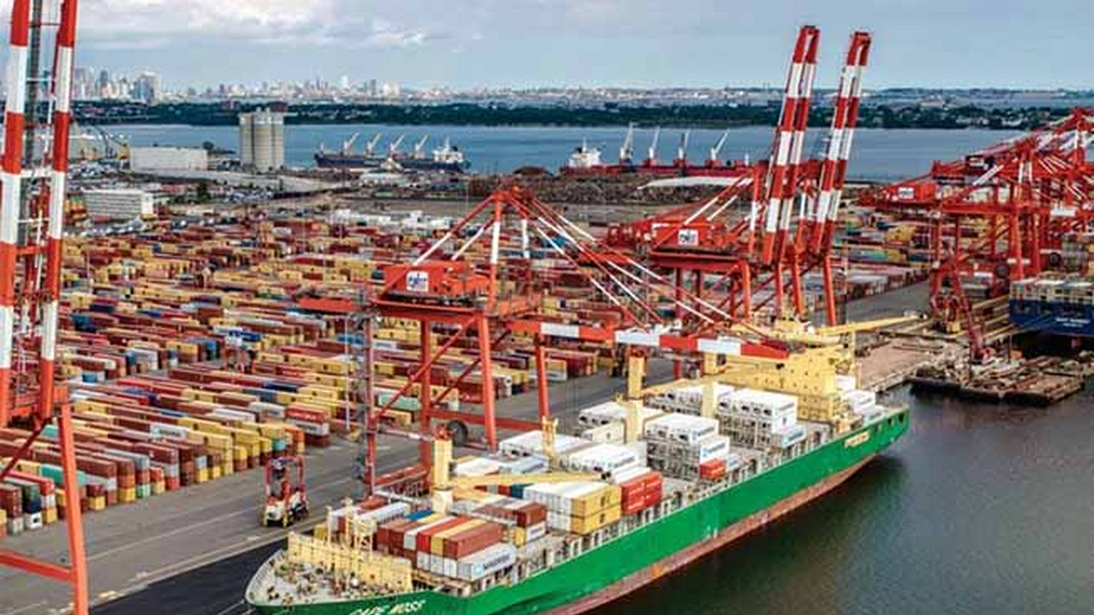 La Chine accélère son offensive commerciale en Afrique avec de nouvelles routes maritimes directes La Chine accélère son offensive commerciale en Afrique avec de nouvelles routes maritimes directes