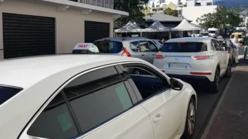 La Réunion : les taxis sanitaires alertent sur les effets de la hausse des carburants