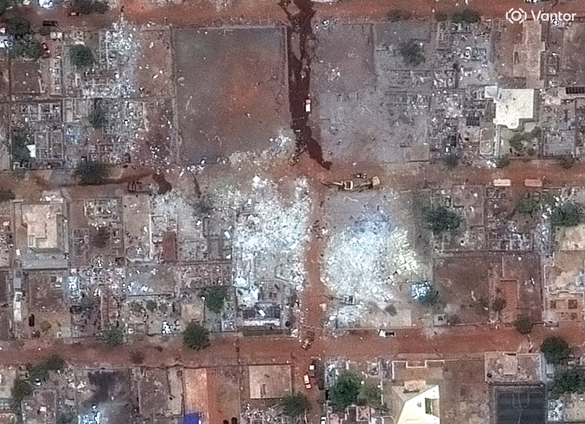 Russia maintains its military presence in Mali despite the insurgent offensive.