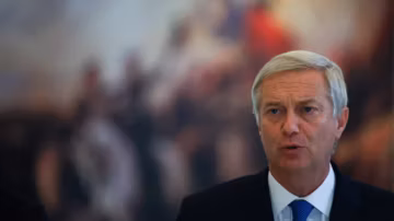 Le Chili lance son premier vol d’expulsion, symbole d’un durcissement de sa politique migratoire