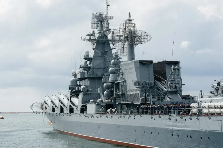 Le Japon rompt avec son pacifisme historique et s’ouvre massivement aux exportations d’armes