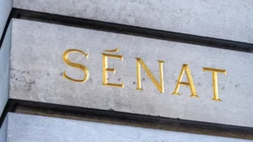 Les sénateurs LR veulent tailler dans les agences de l'État, ANRU et ARS en ligne de mire