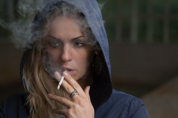 Londres entérine une interdiction progressive du tabac pour les nouvelles générations