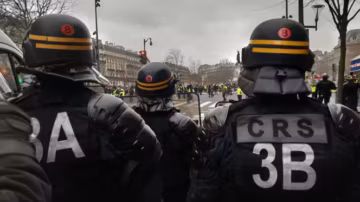 Nice : deux CRS en garde à vue après une agression filmée dans un quartier résidentiel