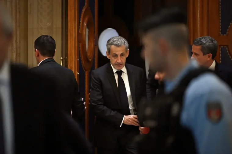 Nicolas Sarkozy face aux juges en appel, trois jours pour répondre sur le dossier libyen