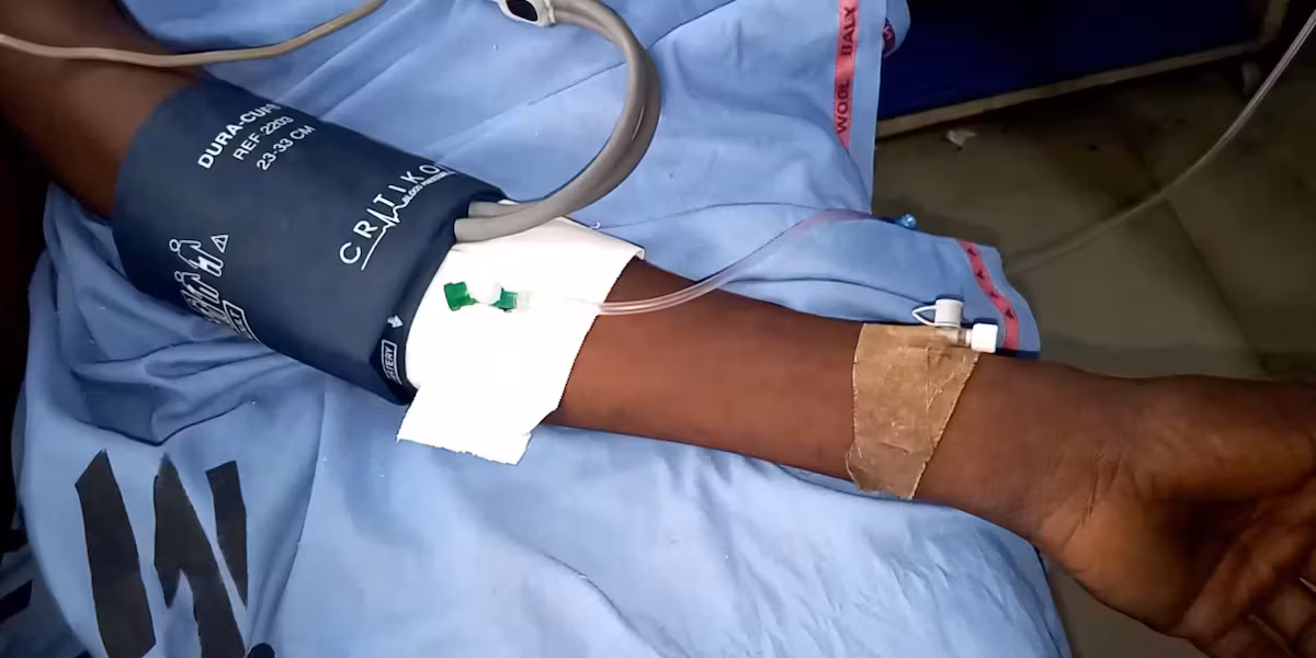 Nigeria : une frappe aérienne sur un marché fait des centaines de morts et relance les critiques contre l’armée