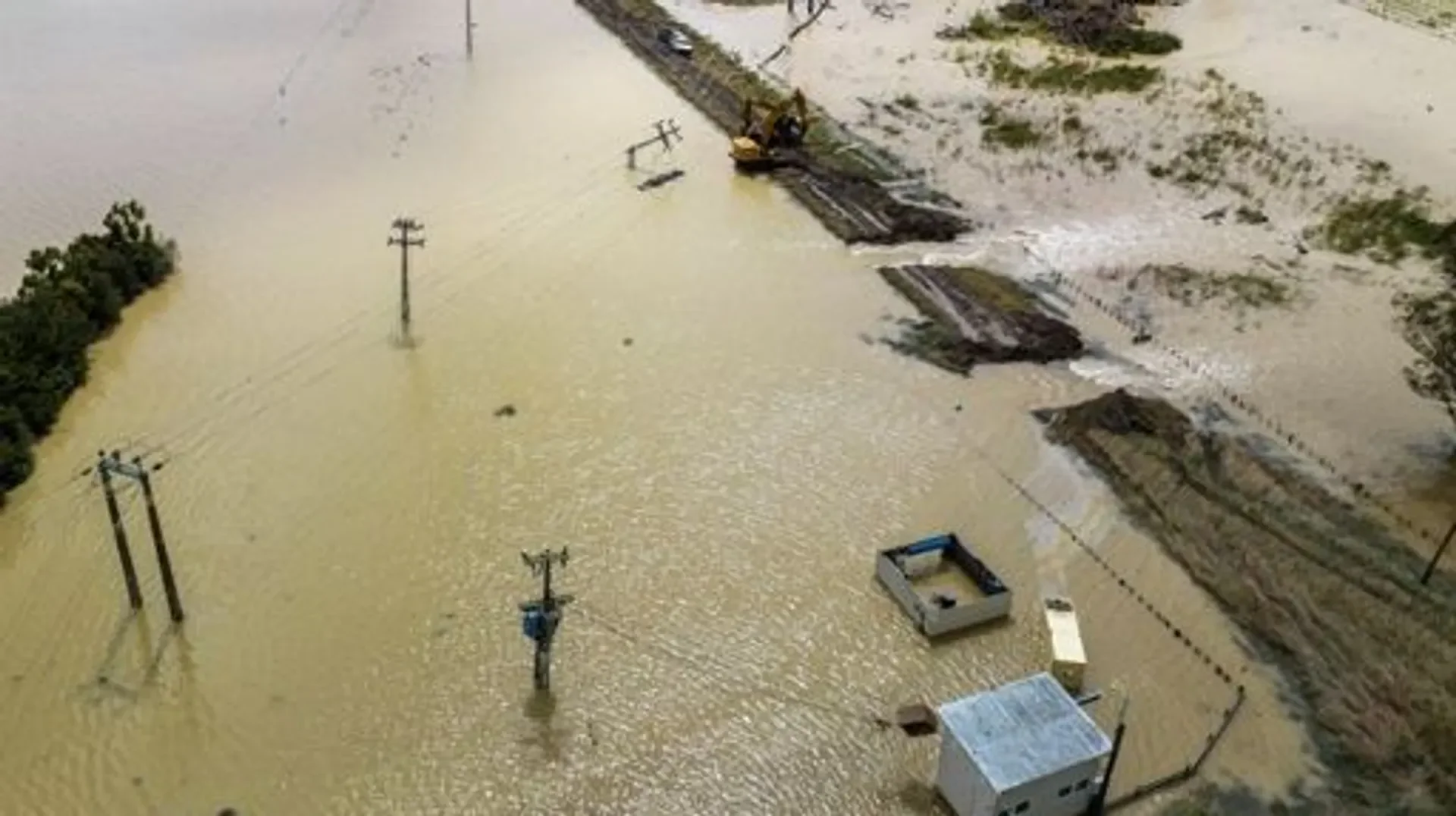 New Zealand: After Cyclone Vaianu, the focus shifts to cleanup and the return of residents.