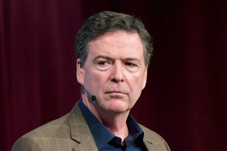 Nouvelle inculpation contre James Comey, ancien directeur du FBI et adversaire de Trump