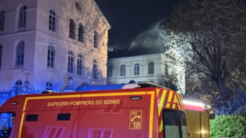 Panique à lyon : un incendie frappe un internat et force l’évacuation de 150 élèves en pleine nuit