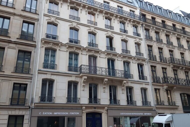 Paris: les locataires gagnent en moyenne 81 euros par mois grâce au plafonnement des loyers