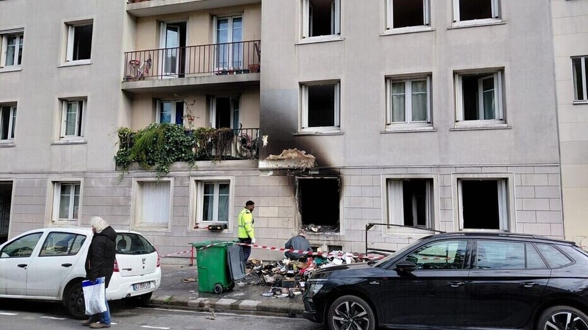Paris: un chargeur de portable soupçonné, dix blessés après un incendie boulevard de Picpus