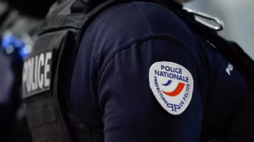 Paris : un homme tue son frère à l’arme blanche dans un contexte de troubles psychiatriques