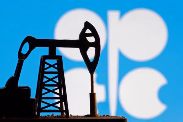 Pétrole sous tension : l’OPEP+ annonce une hausse de production largement symbolique en pleine crise au Moyen-Orient
