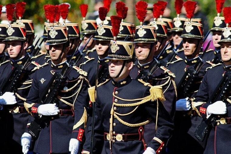 Plainte pour discrimination au sein de la Garde républicaine, une enquête ouverte