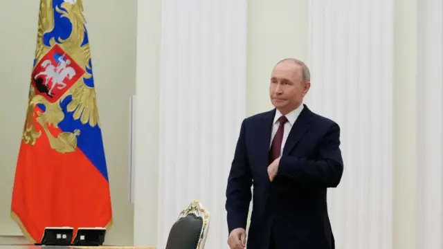 Poutine dénonce une escalade des frappes ukrainiennes après l’attaque d’une raffinerie russe