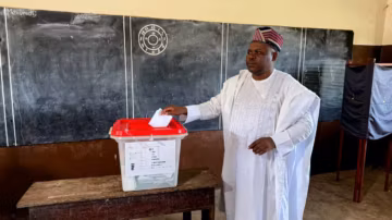 Présidentielle au Bénin : l’opposant Hounkpe reconnaît sa défaite face à Wadagni