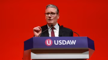 Royaume-Uni : Keir Starmer sous pression avant un vote sur une enquête parlementaire