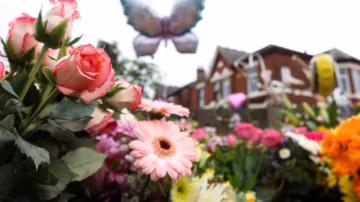 Royaume-Uni : une enquête accablante conclut que le meurtre de trois fillettes à Southport aurait pu être évité