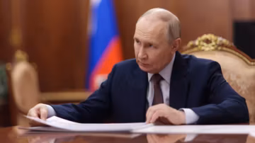 Russie : un blogueur défie la télévision d’État après un appel viral adressé à PoutineRussie : un blogueur défie la télévision d’État après un appel viral adressé à Poutine