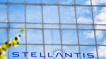 Stellantis s’allie à Microsoft pour accélérer sa révolution dans l’intelligence artificielle