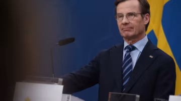 Suède : Kristersson prêt à gouverner avec l’extrême droite, un tournant politique assumé