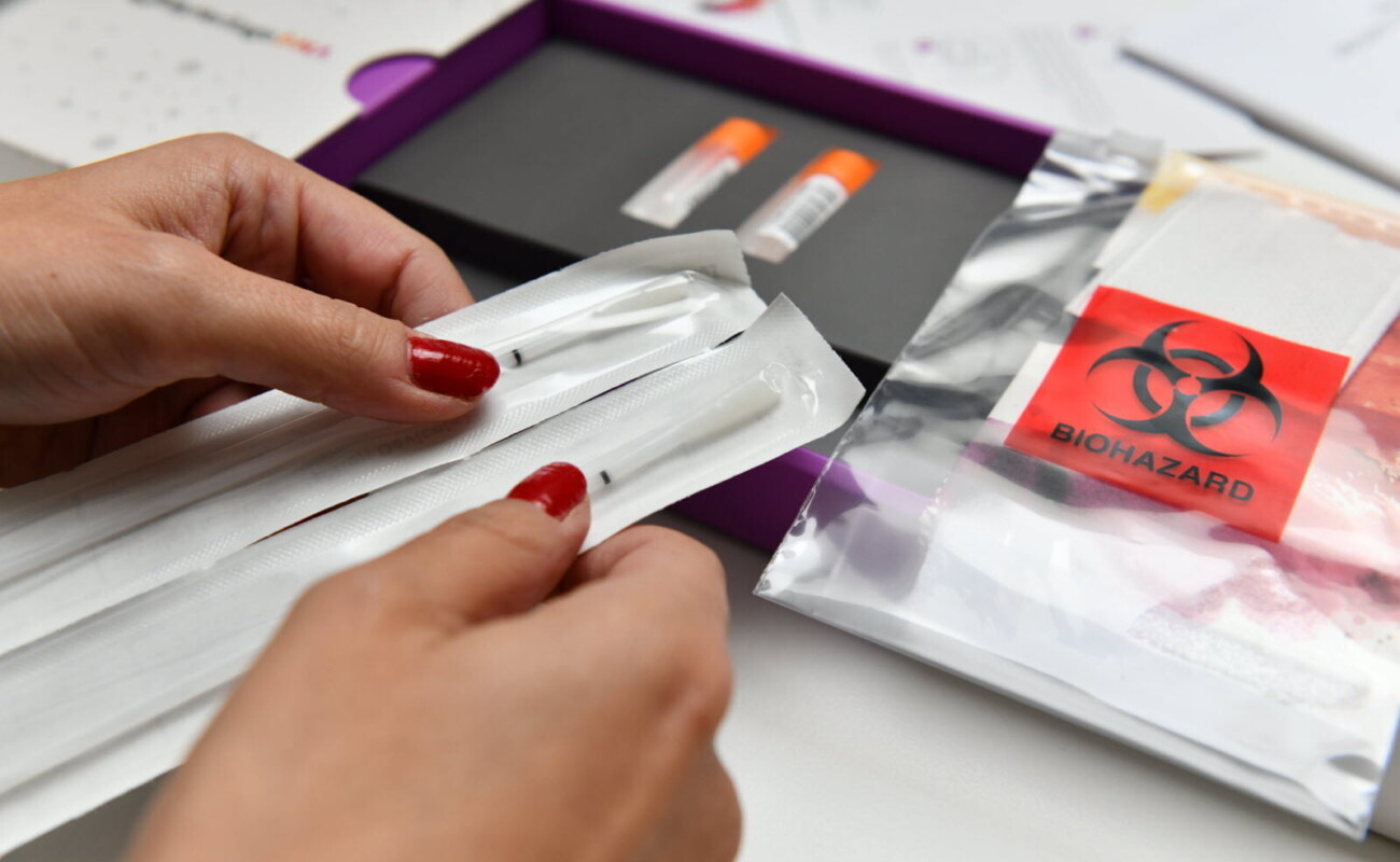 Tests ADN grand public: vers une ouverture encadrée en France