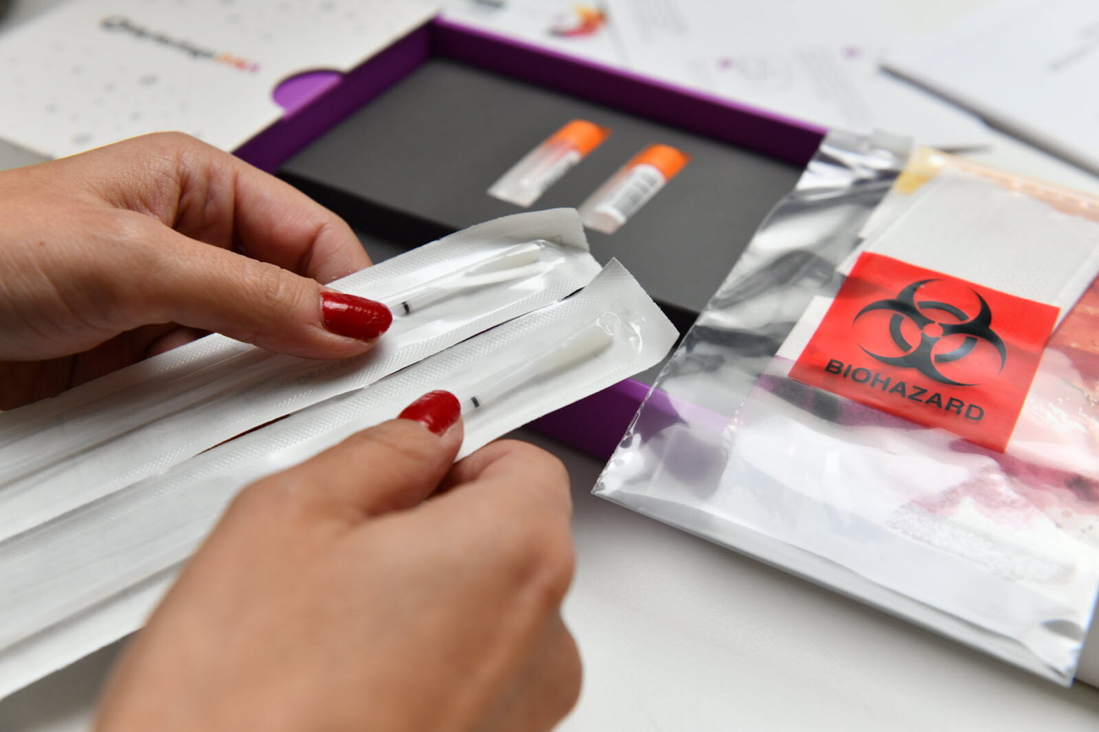 Public DNA testing: towards a regulated opening in France
