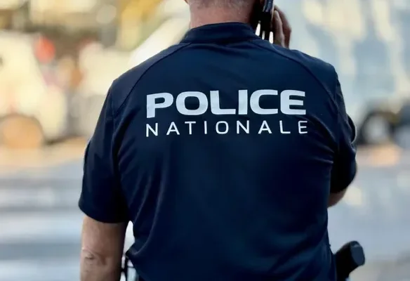 Toulon: un collégien de 13 ans interpellé avec un pistolet chargé à l'entrée de son établissement