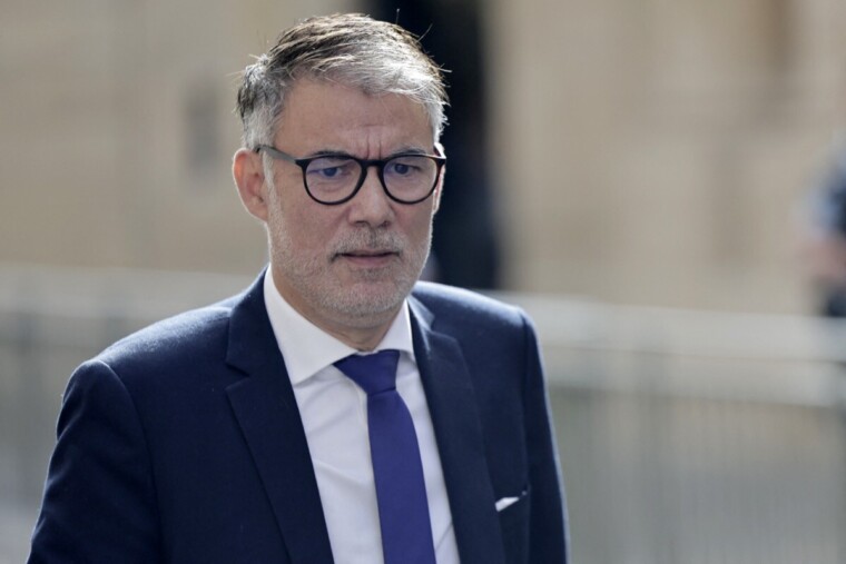 Travail le 1er-Mai : Olivier Faure brandit la menace d’une motion de censure