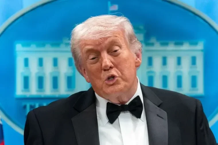 Trump affirme que l’Iran se dit « au bord de l’effondrement » et presse Téhéran de régler sa gouvernance