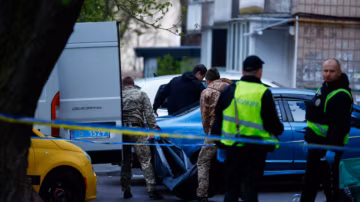 Ukraine : le bilan d’une fusillade à Kiev grimpe à sept morts, deux policiers mis en cause