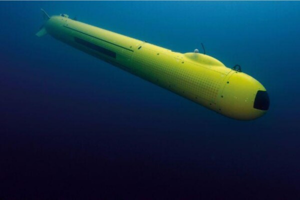 Un essai inédit de drone sous-marin américain par la Marine française